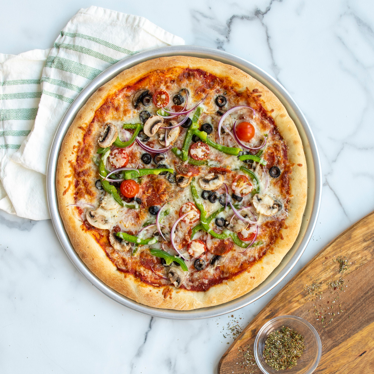 Nordic Ware Pizza Pan - Thumbnail 4