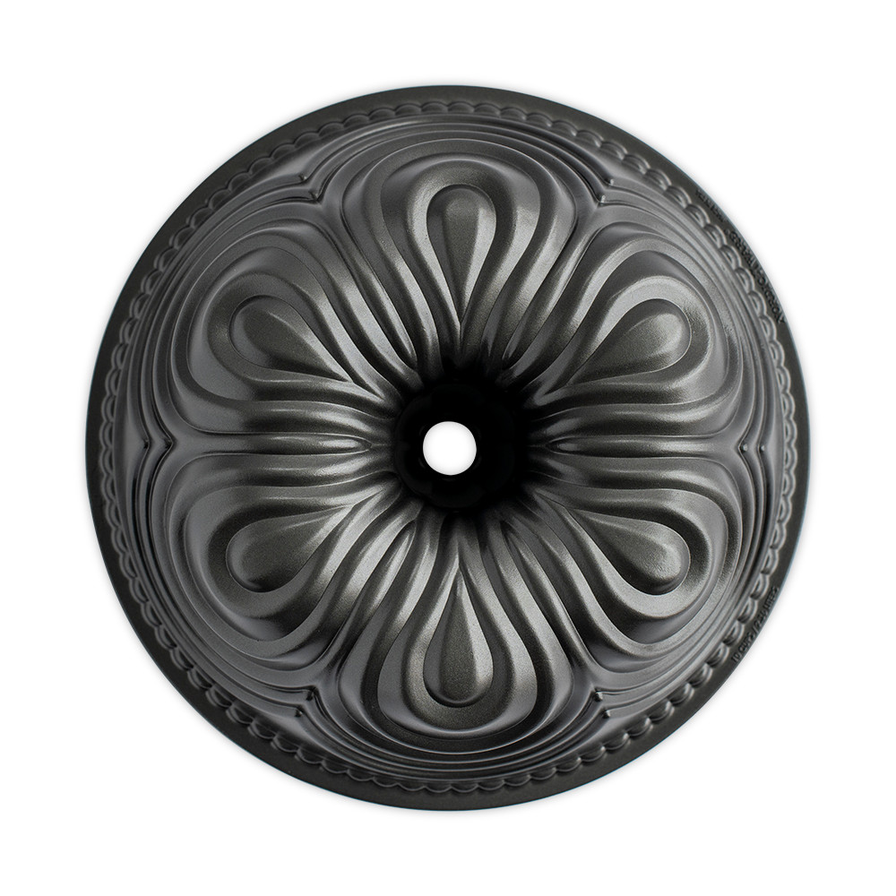 Nordic Ware Chiffon Bundt Pan - Thumbnail 5