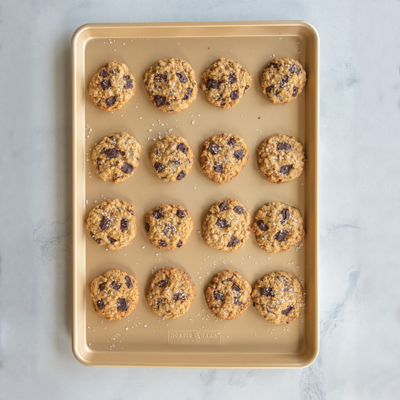 Nordic Ware Naturals Nonstick Big Sheet Pan - Thumbnail 3