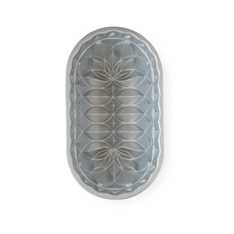 Jubilee Loaf Pan | Cast Aluminum Bakeware | Nordic Ware