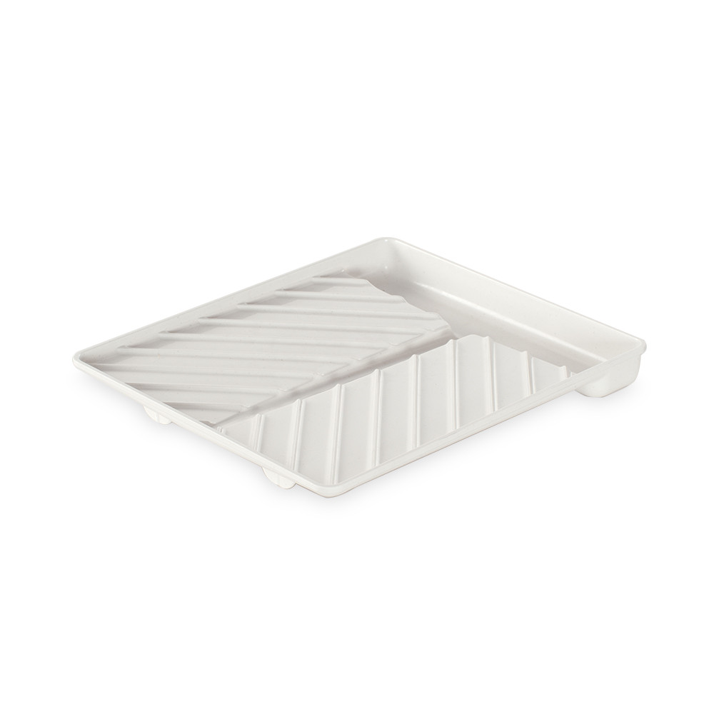 Nordic Ware aluminum slanted bacon tray with ribbed surface and grease well, rectangular silver cookware