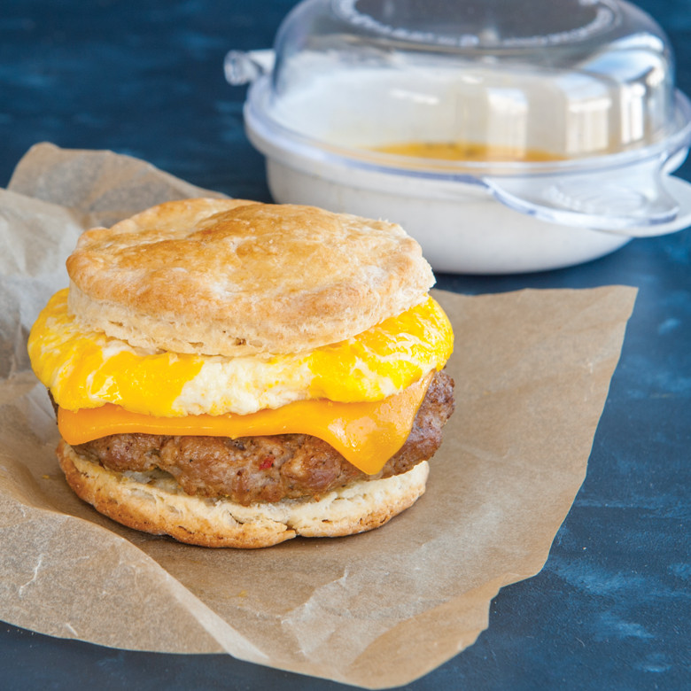 Eggs 'N Muffin Breakfast Pan | Microwave Cookware | Nordic Ware