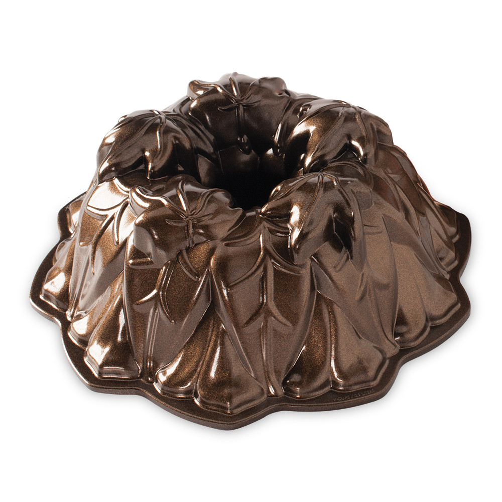 Harvest Leaves Bundt® Pan | Autumn Cake Pan | Fall Bakeware