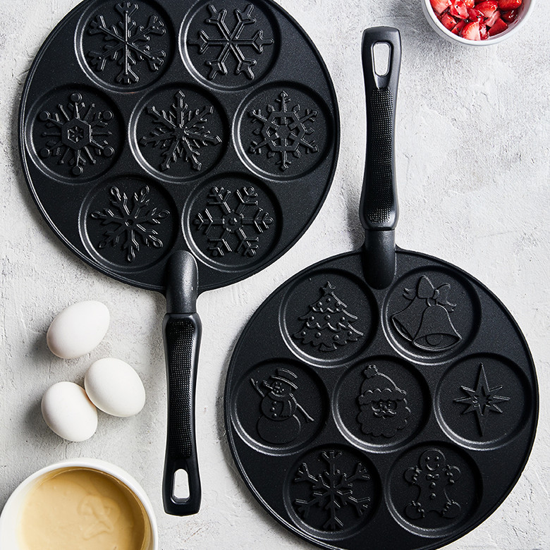Falling Snowflake Pancake Pan | Cast Aluminum Cookware | Breakfast