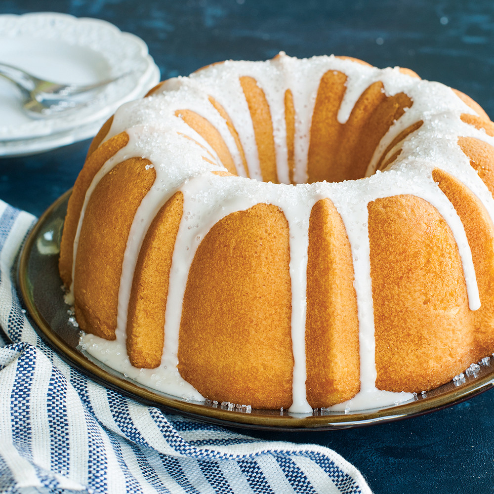 Treat™ 12 Cup Bundt® Pan | Nonstick Aluminum Bakeware | Nordic Ware
