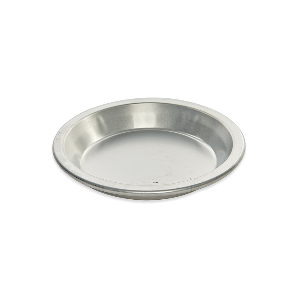 Nordic Ware Naturals aluminum pie pan, 9-inch round with fluted edges, natural silver finish