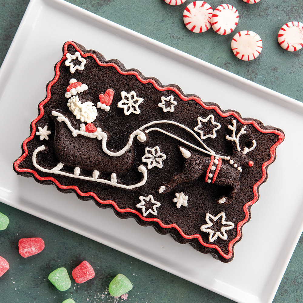 Santa Sleigh Loaf & Chocolate Peppermint Cake Mix | Holiday