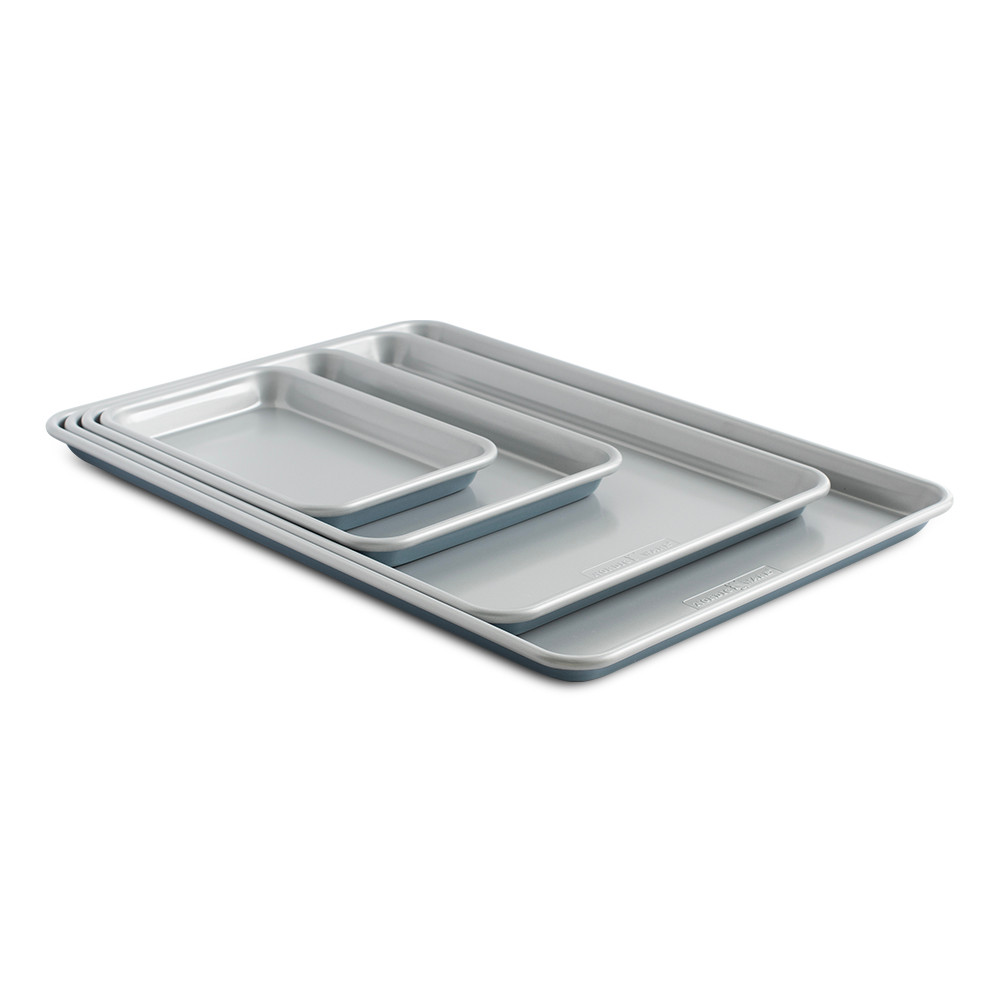 4-Piece Brilliant Bakeware Nonstick Sheet Pan Set | Nonstick