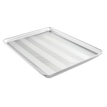 Nordic Ware Prism aluminum big sheet pan with clear lid, rectangular baking pan in natural silver finish