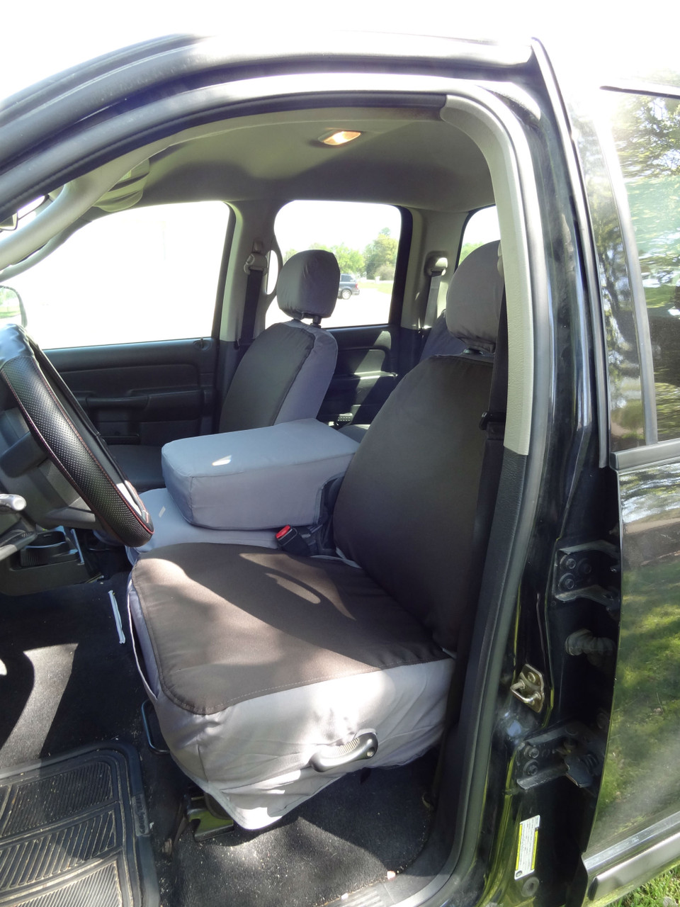 D1277 2003-2006 Dodge Ram Front 40/20/40 Split Seat With