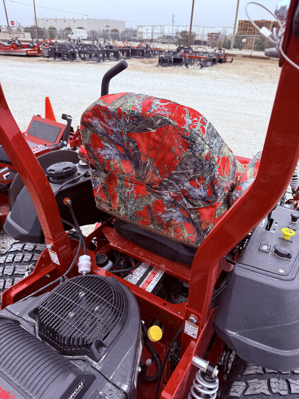 KU33 Zero Turn mower seat for Kubota Z422 Series,Scag Tiger and