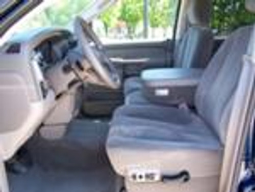 D1285    2003-2005 Dodge Ram Truck Front 40/20/40 Split Seat With Adjustable Headrests and Console With Opening Lid. Electric Seats