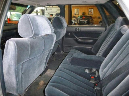 T533 1984-1991 Toyota Camry Sedan and Wagon Seat Covers For Solid Rear Bench With Headrests and Armrests