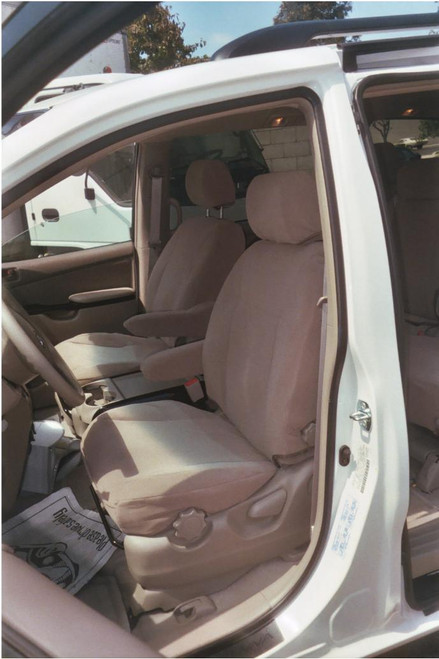 T871 2004 Toyota Sienna Bucket Seats without Side Airbags. Knob and Lumbar on Drivers Side