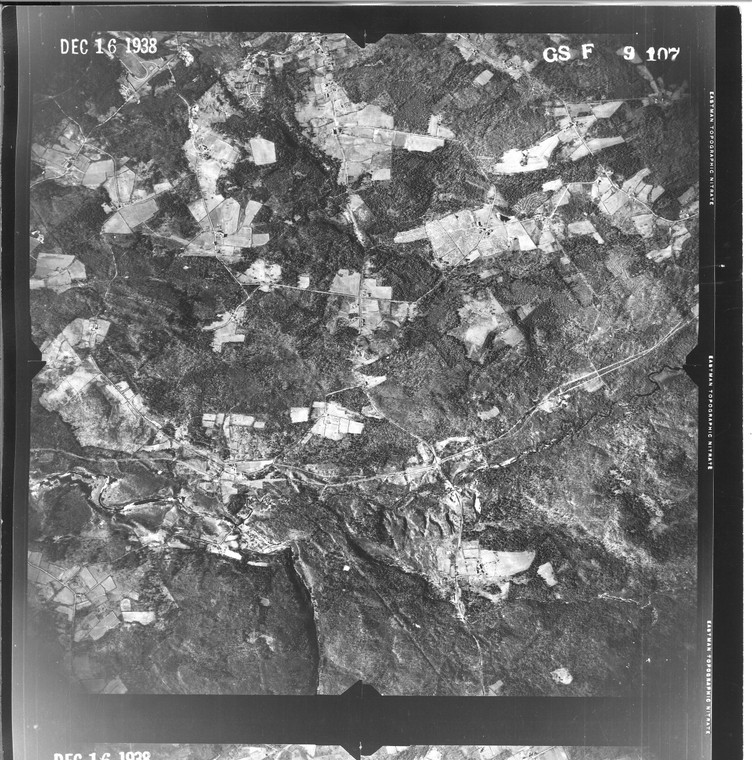 Barre - Hubbardston 1938 MA Air Photo GS F 9-107 (Barre) Old Map