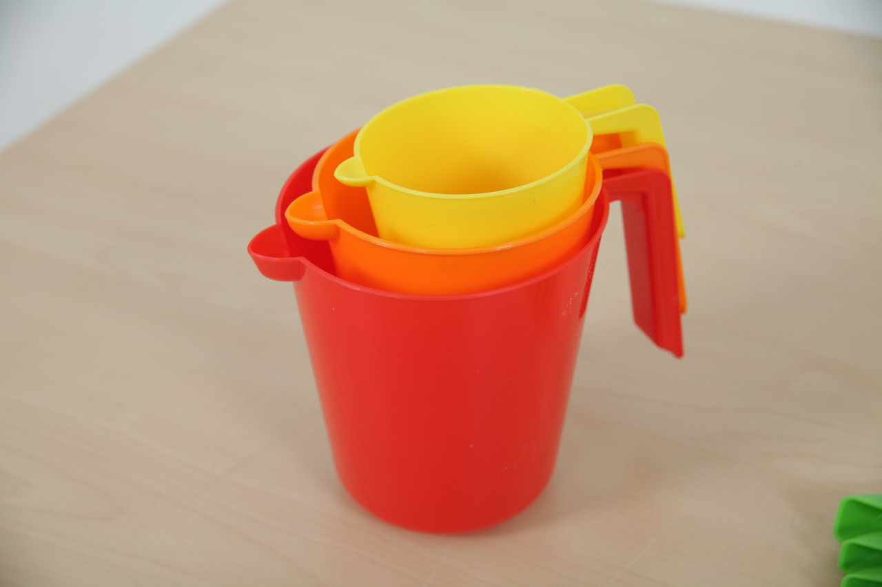 Playing Jug Water Play Jugs Set - Every Educaid