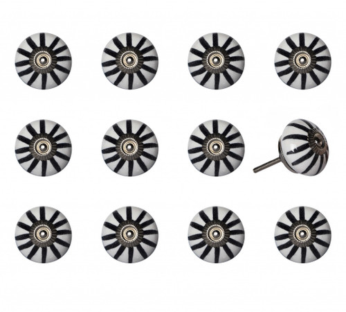 1.5" X 1.5" X 1.5" White, Black And Silver - Knobs 12-Pack (321665)