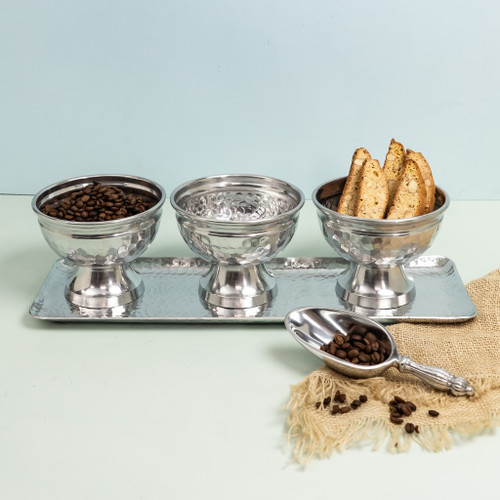Hammered Serving Tray With Oblong Bowls (388573)