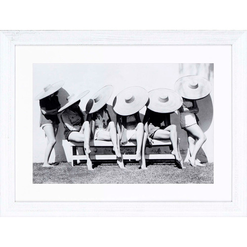 Black And White Vintage Beach Beauties With Hats Framed Print Wall Art (416321)