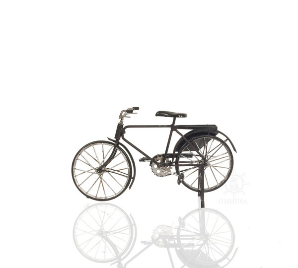 Vintage Bicycle Sculpture (401156)