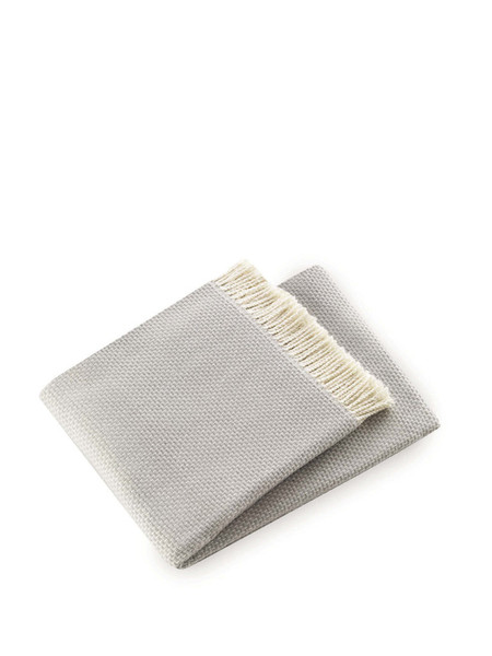 Soft Light Gray Links Pattern Throw Blanket (475697)