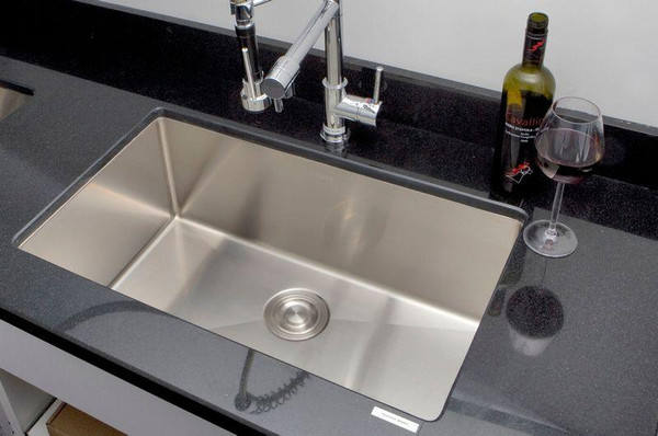 Csa Approved Chrome Kitchen Sink With Stainless Steel Finish & 18 Gauge (AI-27405)