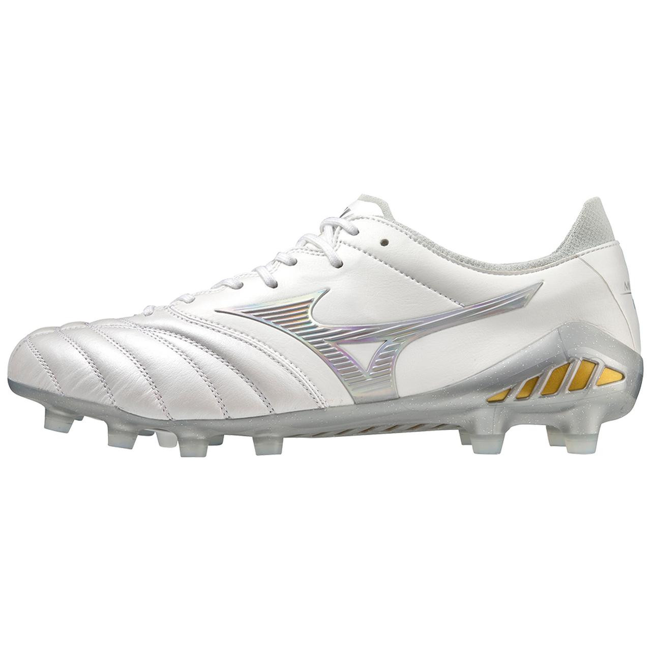 Morelia Neo III Made in Japan Soccer Cleat