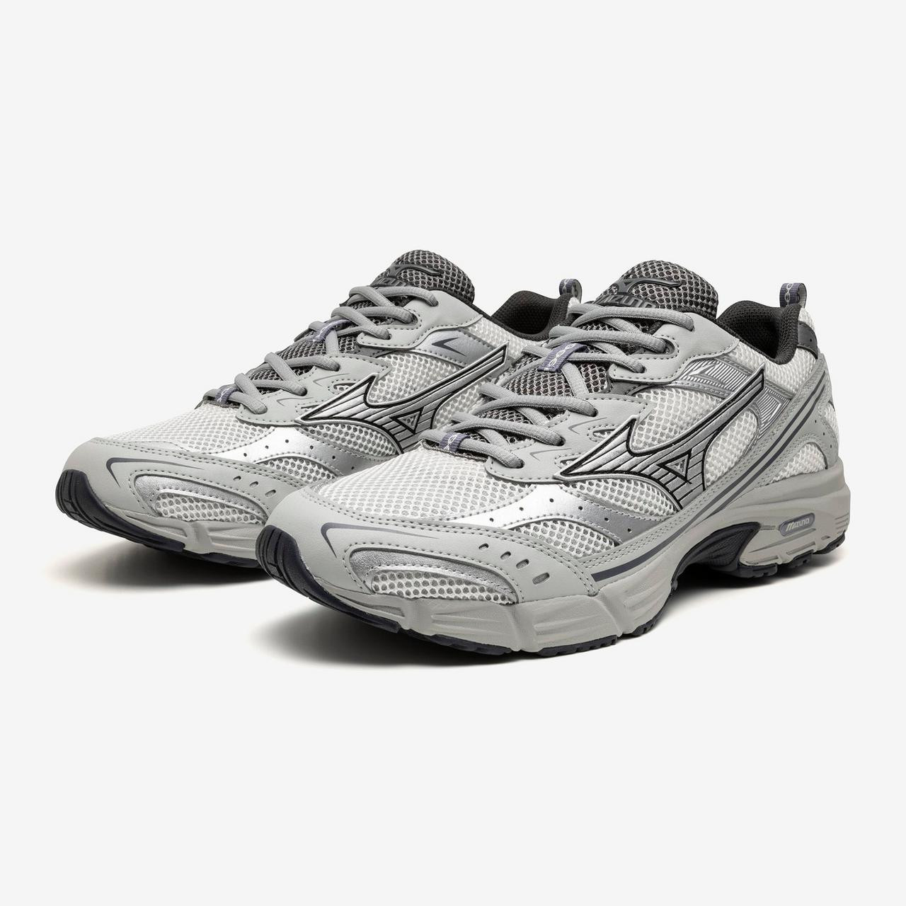 mizuno　MXR　26.5 cm MXR Sportstyle Sneaker, Nimbus Cloud/Silver - Mizuno USA