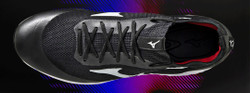 Dominate Every Inning with Mizuno’s new Dominant Knit Cleats