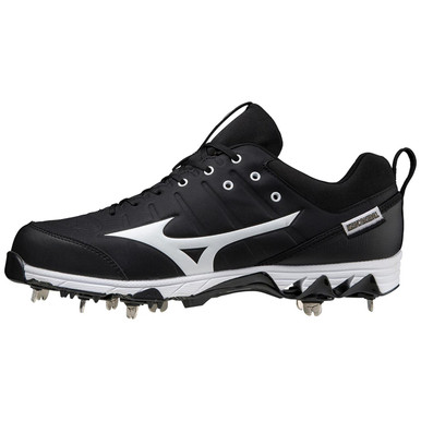 Metal baseball cleats size 9 store