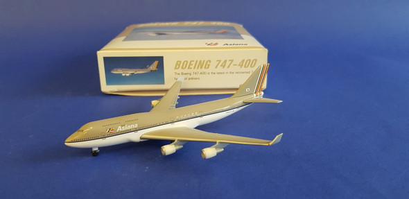 500661 | Herpa Wings 1:500 | Boeing 747-400 Asiana Airlines