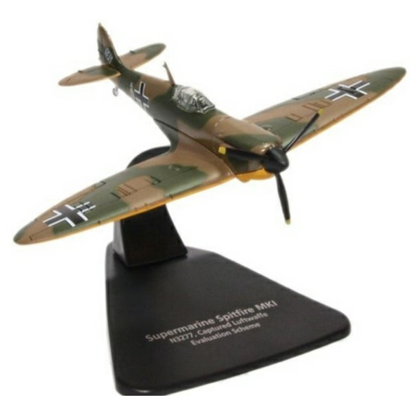 OXAC086 | Oxford Die-cast 1:72 | Spitfire IA, N3277, Luftwaafe | is due: September 2017