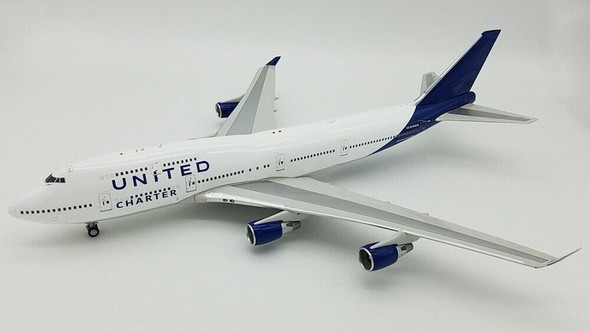 JF-747-4-008 | JFox Models 1:200 | Boeing 747-400 United Charter N194UA (with stand)