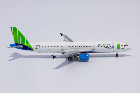 NG13025 | NG Models 1:400 | Airbus A321-200 Bamboo Airways VN-A585