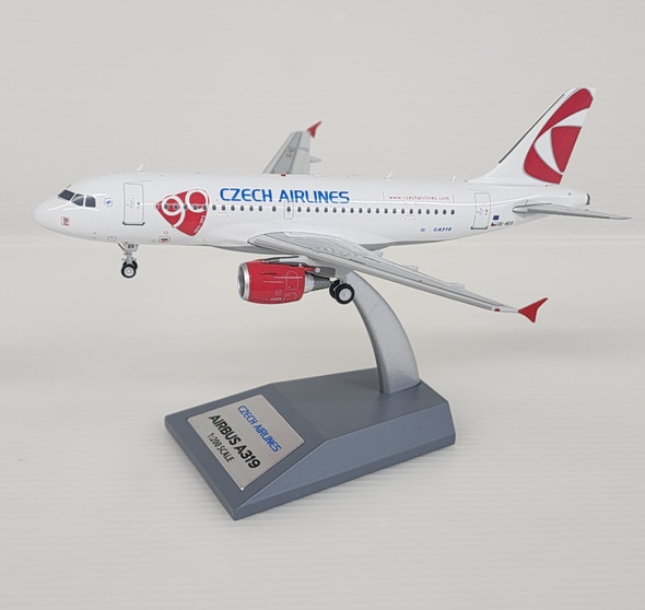 MCZ-319-NEO | Blue Box 1:200 | Airbus A319 Czech Airlines OK-NEO, '90 Years'