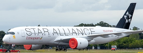 LH4275A | JC Wings 1:400 | Ethiopian Airlines Airbus A350-900XWB Star Alliance Livery Flap Down Reg: ET-AYN