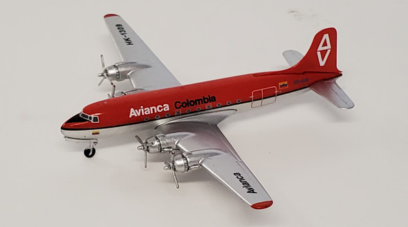 AC411077 | Aero Classics 1:400 | Douglas DC-4 Avianca Colombia HK-1309