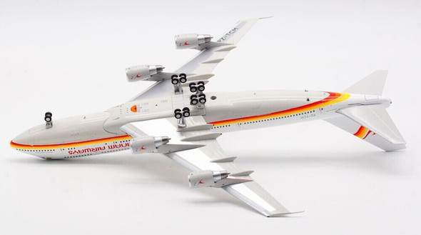 IF744PY0622 | InFlight200 1:200 | Boeing 747-300 Surinam Airways PZ-TCM (with stand)