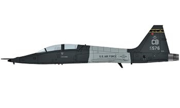 HA5408 | Hobby Master Military 1:72 | Northrop T-38C Talon 70-1576 50th FTS Strikin Snakes Columbus AFB 2009 | is due: June-2023