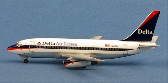 BBX41641 | Aero Classics 1:400 |  Boeing 737-200 Delta Airlines N317DL