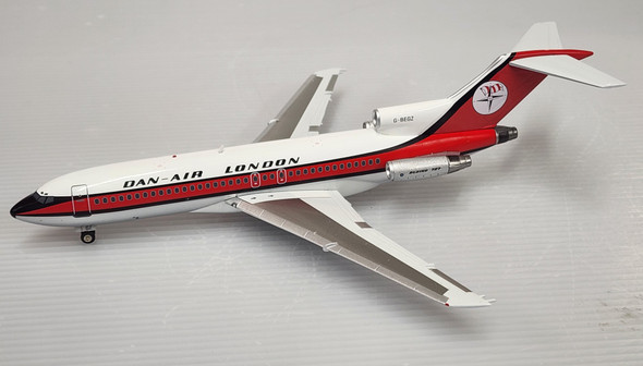 IF721DA1222 | InFlight200 1:200 | Boeing 727-193 Dan-Air London G-BEGZ with stand