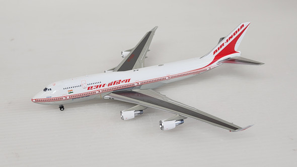 XX40033 | JC Wings 1:400 | Boeing 747-400 Air India Reg: VT-ESO