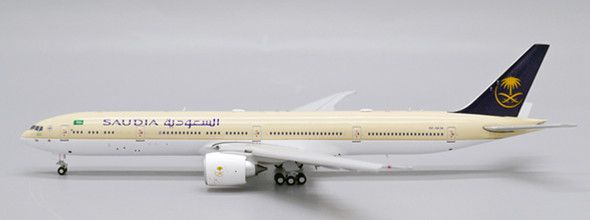 XX4476A | JC Wings 1:400 | Boeing 777-300ER Saudi Arabian Airlines HZ-AK38 'flaps down'