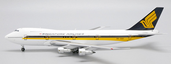 EW4742002 | JC Wings 1:200 | Boeing 747-200 Singapore Airlines OC Reg: 9V-SQO