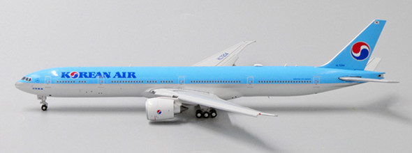 EW477W005 | JC Wings 1:400 | Boeing 777-300ER Korean Air Reg: HL7204 | is due: November 2023
