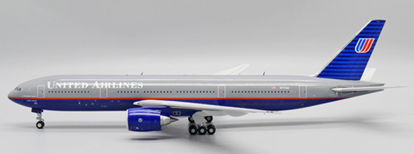 XX20155 | JC Wings 1:200 | Boeing 777-200 United Airlines First Commercial Flight of 777 Reg: N777UA