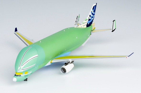 NG60009 | NG Models 1:400 | Airbus A330-743L Beluga 'prototype colours' F-WBXL