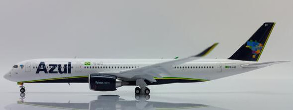 LH4324A | JC Wings 1:400 | Airbus A350-900XWB Azul PR-AOY (flaps down) | is due: December 2023