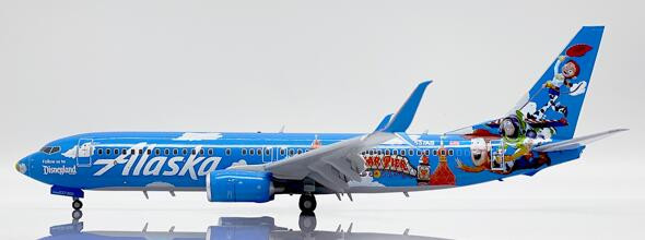 EW2738004 | JC Wings 1:200 | Boeing 737-800 Alaska Airlines 'Pixar Pier' N537AS (with stand)
