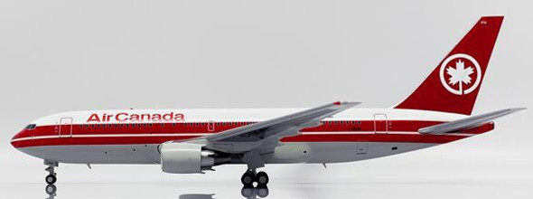 XX20194 | JC Wings 1:200 | Boeing 767-200ER Air Canada C-GDSS (with stand) | is due: December 2023